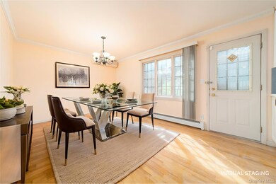 8716 Palo Alto St, Hollis, NY 11423 - photo 4