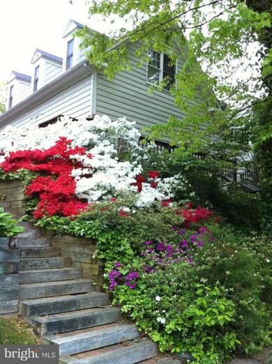 8293 Private Ln, Annandale, VA 22003 - photo 4