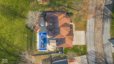 751 Coventry Dr, Seymour, IN 47274 - photo 2