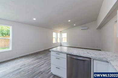 238 Grand St, Independence, OR 97351 - photo 6