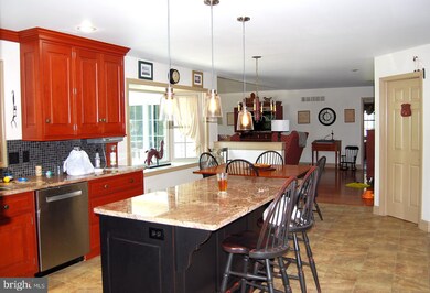 1012 Hartman Rd, Reading, PA 19606 - photo 6