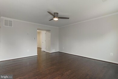 2919 Williamsburg Ct, Woodbridge, VA 22191 - photo 2