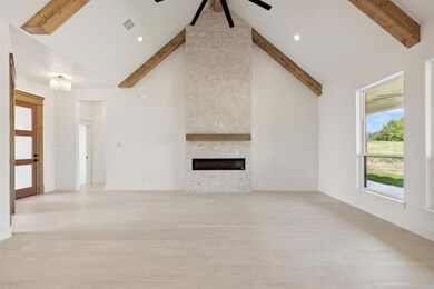 178 Coalson Crossing, Azle, TX 76020 - photo 5