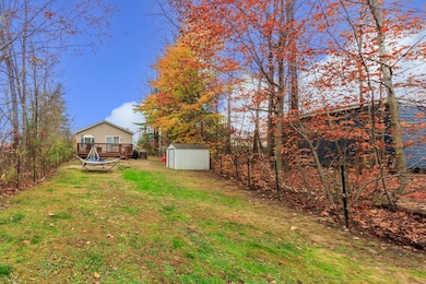 42 Woodrow Ave, Franklin, NH 03235 - photo 7