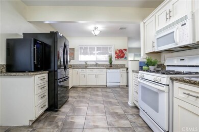 5153 Downey Ave, Lakewood, CA 90712 - photo 7