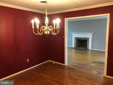 1132 Neal Dr, Alexandria, VA 22308 - photo 4