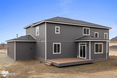 69-Exterior Back-ELKO9487