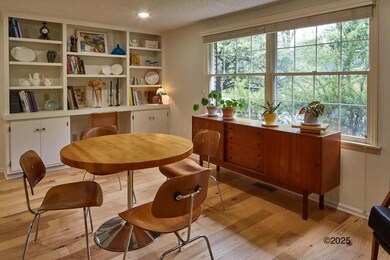 Dining room office 2 Broadway