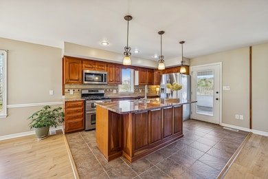 411 Mountain View Dr, Pulaski, TN 38478 - photo 6