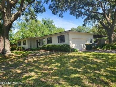 7155 Singapore Rd, Jacksonville, FL 32216 - photo 2