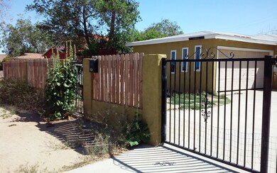 37852 10th St E, Palmdale, CA 93550 - photo 2