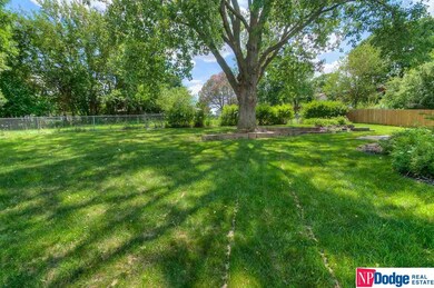 12749 Fowler Cir, Omaha, NE 68164 - photo 3