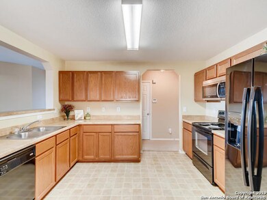 3815 Arrowwood Bend, San Antonio, TX 78261 - photo 6