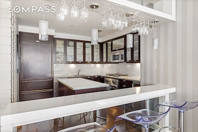 The Rushmore unit 7E, New York, NY 10069 - photo 5