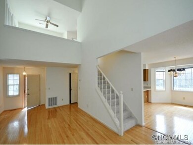 103 Thistle Knoll Ct, Asheville, NC 28803 - photo 3