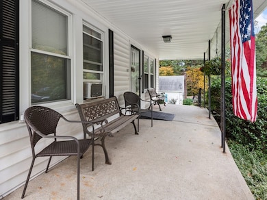 117 Wamsutta Ave, Worcester, MA 01602 - photo 3