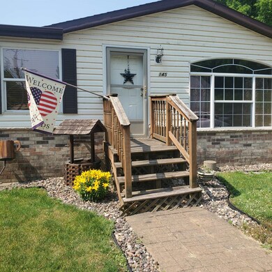 145 S Main St, Potosi, WI 53820 - photo 2