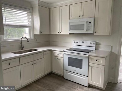 1696 Lancaster Ave unit A5, Paoli, PA 19301 - photo 4