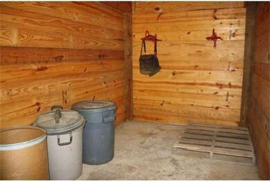 49 Root Rd, Hubbardston, MA 01452 - photo 5