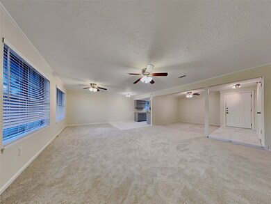 16418 Forest Bend Ave, Friendswood, TX 77546 - photo 3