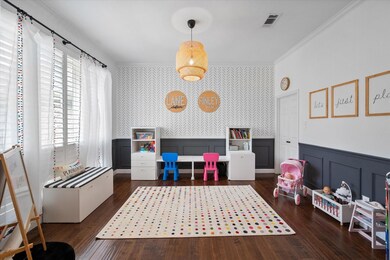 8804 Thornbridge Dr, North Richland Hills, TX 76182 - photo 5