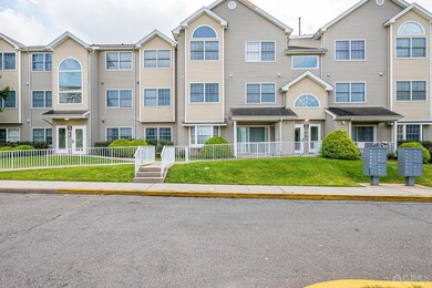 1117 Edpas Rd unit 1117, New Brunswick, NJ 08901 - photo 3