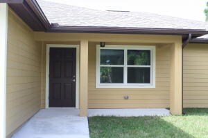 Front entryway