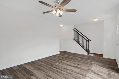 415 Hadley Ln, York Township, PA 17313 - photo 5