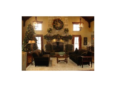 Mills Farm Clubhouse decorated for the holidays