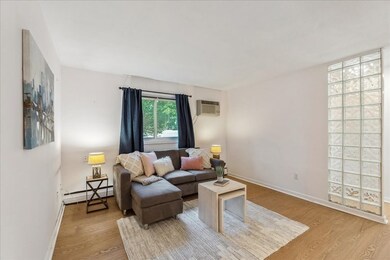 82 Lionel Ave unit A, Waltham, MA 02452 - photo 5