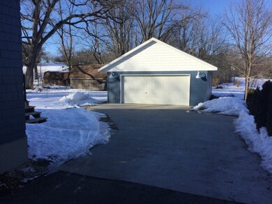 5170 Irish Ln, Fitchburg, WI 53711 - photo 3