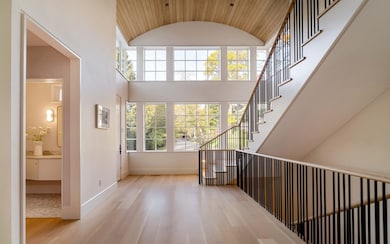 115 Windsor Rd, Waban, MA 02468 - photo 4