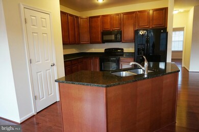 7520 Chestnut Hill Ln, Marshall, VA 20115 - photo 3