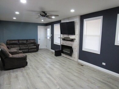 4521 185th Place, Country Club Hills, IL 60478 - photo 4