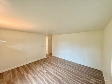 63 Randolph St, Wilmington, OH 45177 - photo 4