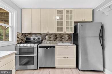 605 E Evesham Rd, Voorhees, NJ 08043 - photo 7