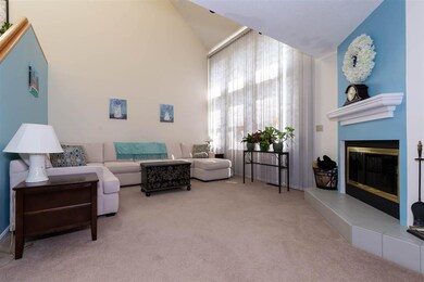 58 Cherry Hollow Rd unit U106, Nashua, NH 03062 - photo 5