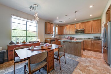 006_Dining Area