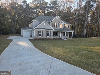 3245 Lions Ruby Ln, College Park, GA 30349 - photo 2