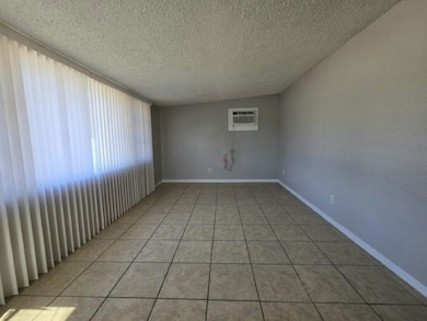 10545 Seminole Blvd unit 1, Largo, FL 33778 - photo 5