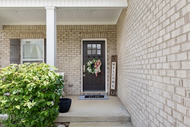 1944 Covington Dr, Lexington, KY 40509 - photo 5