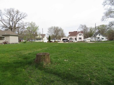 0 Newell St unit NBR20251794, Waterloo, IA 50703 - photo 2