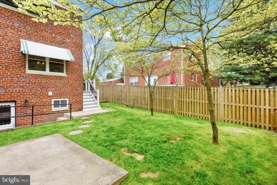 30 E Taylor Run Pkwy, Alexandria, VA 22314 - photo 4