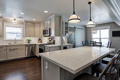 1011 Richelieu Ln, Houston, TX 77018 - photo 6