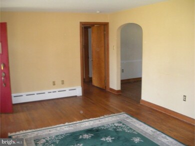 1308 Dorothy Ave, Phoenixville, PA 19460 - photo 4
