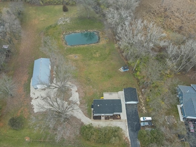 29610 Wilmot Rd, Trevor, WI 53179 - photo 3