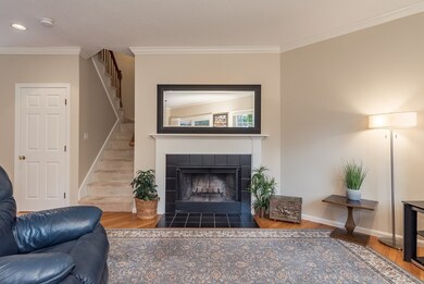 293 Bishops Forest Dr, Waltham, MA 02452 - photo 4