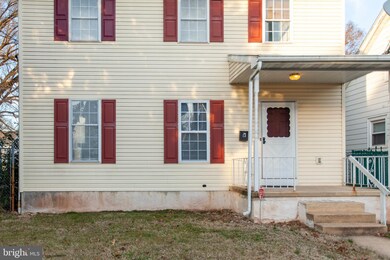 13 W 6th St, Pottstown, PA 19464 - photo 2