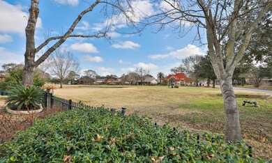7502 Holly Court Estates, Houston, TX 77095 - photo 2