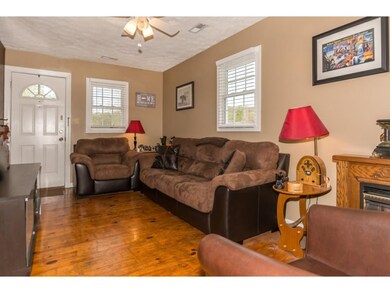 2408 Park Ave, Johnson City, TN 37601 - photo 3